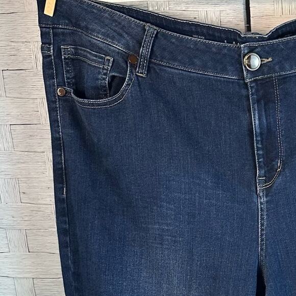 Lane Bryant jeans, denim Mid rise boot Women’s southwestern casual plus size - Picture 3 of 11